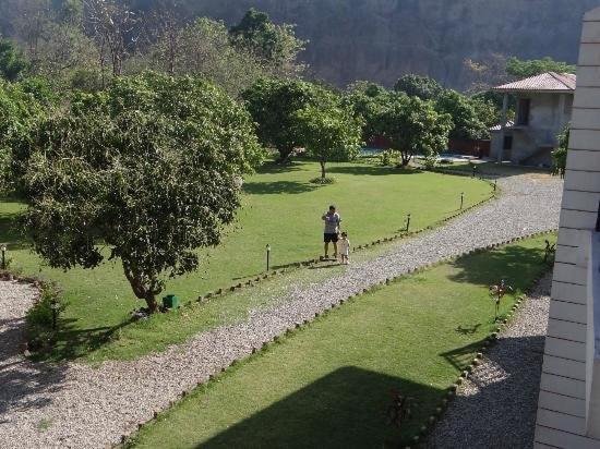 Jim Corbett Resort Rāmnagar Exterior foto