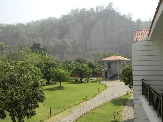 Jim Corbett Resort Rāmnagar Exterior foto